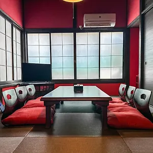Travelerz Yokohama Demon Slayer House アパート